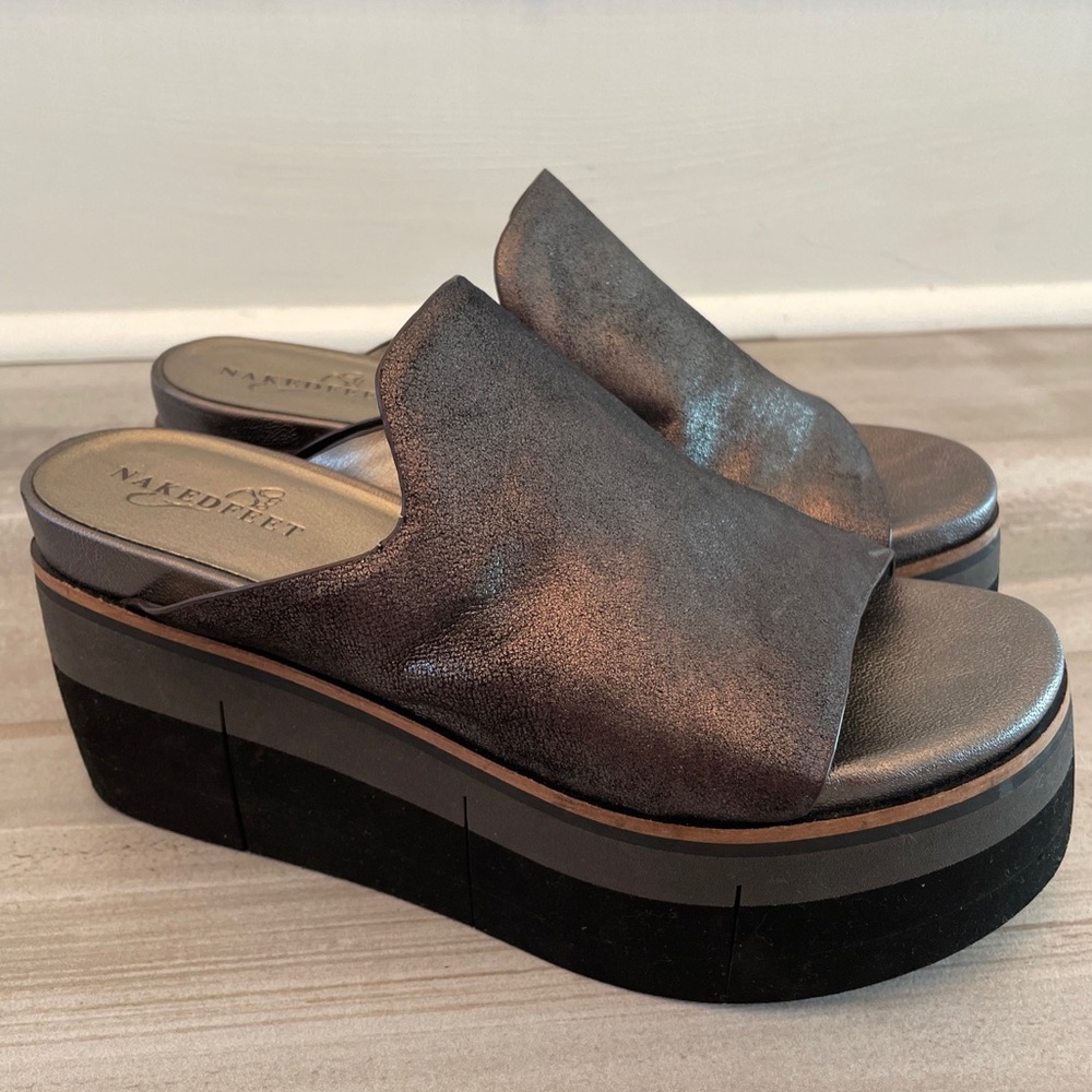 Naked Feet Flow Platform Sandals Pewter Copper Metallic Size 6